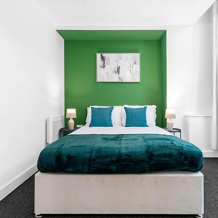 Beautiful Birmingham Central Spacious Apartment-Free Parking, Wifi, Contractors, Hs2, Bullring, Birmingham City Fc Extérieur photo