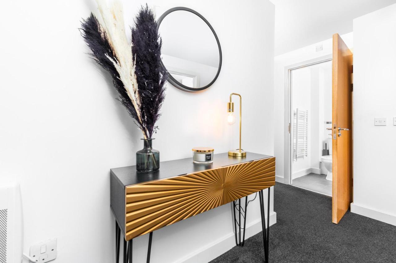 Beautiful Birmingham Central Spacious Apartment-Free Parking, Wifi, Contractors, Hs2, Bullring, Birmingham City Fc Extérieur photo